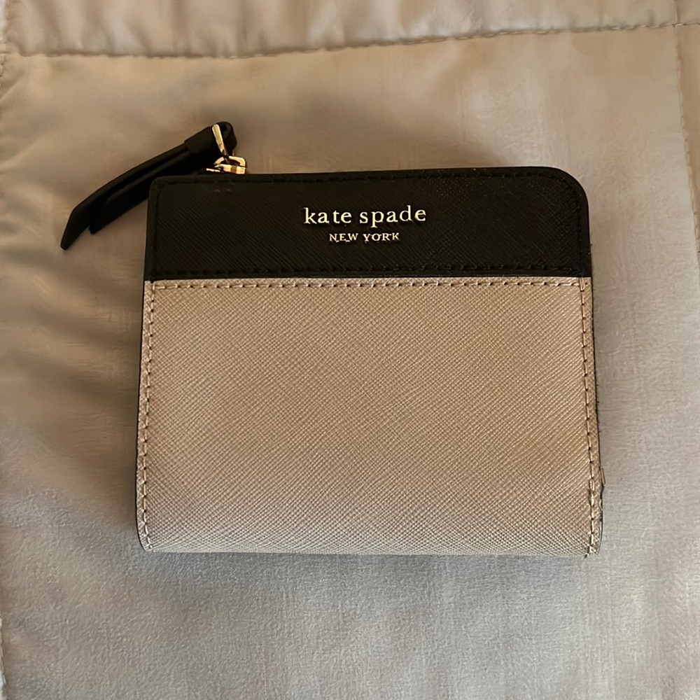 Kate Spade Black and Gray Wallet
